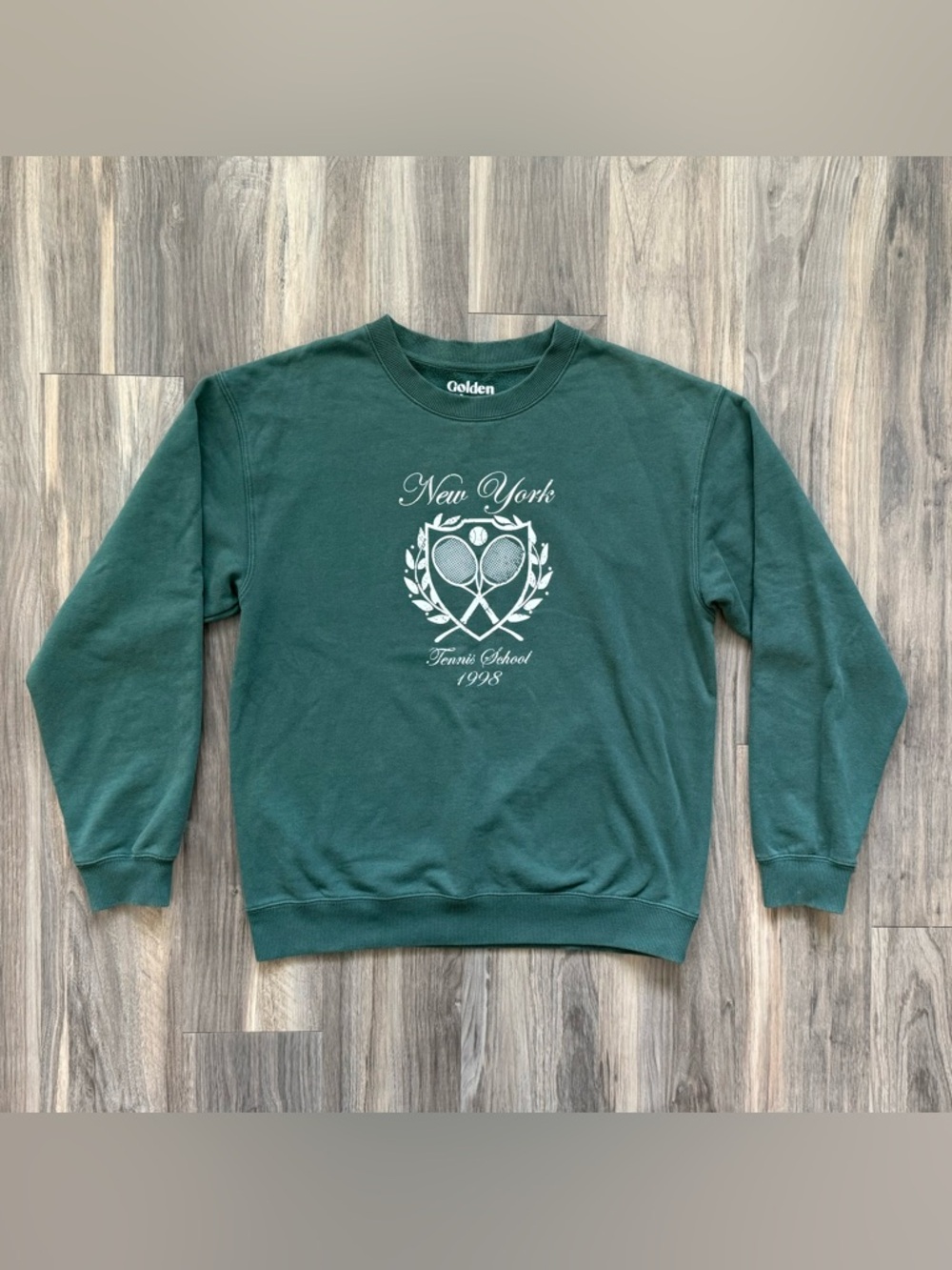 Golden Hour New York Tennis School Green Sweatshirt Size M - Picture 2 of 6
